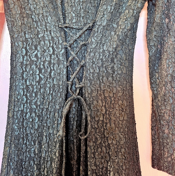 ⏰️LAST CHANCE! FINAL PRICE💲Vintage Emerald Green Lace Midi Dress - Picture 6 of 10